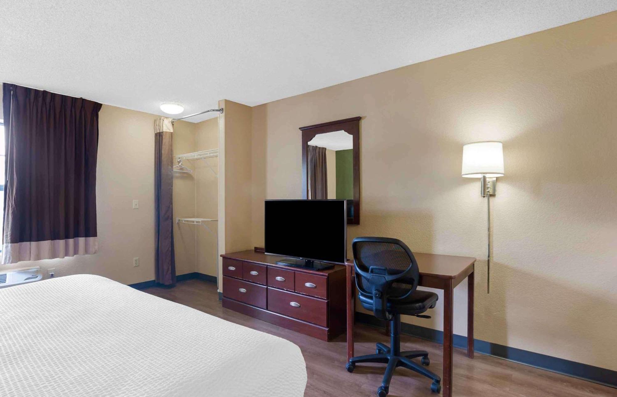 Extended Stay America Suites - Atlanta - Marietta - Powers Ferry Rd Sandy Springs Eksteriør billede